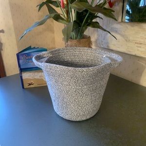 Allen Roth coiled rope basket, can be used as storage bin, flower basket, ect.